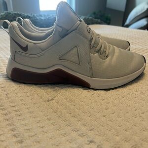 Nike AirMax Women’s Sneakers